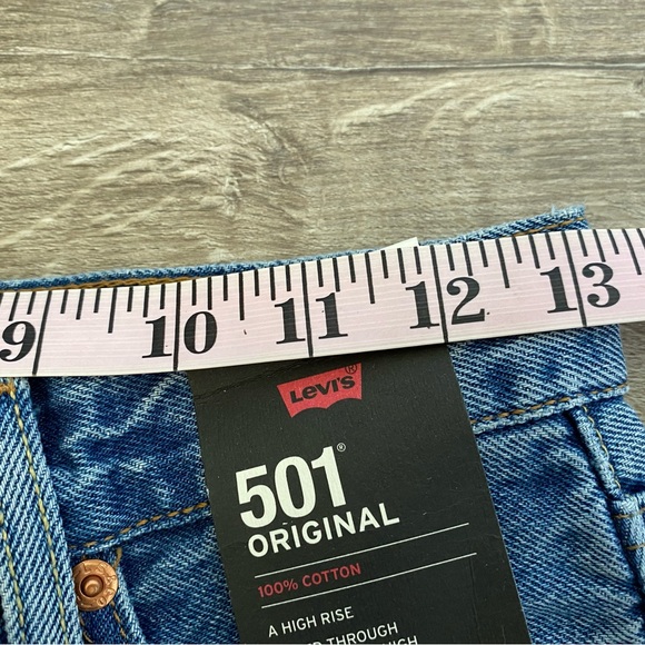 MSRP $118 NWT 24x32 High Rise Levi’s Original Fit 501 Jeans in Hits Different - Picture 10 of 14
